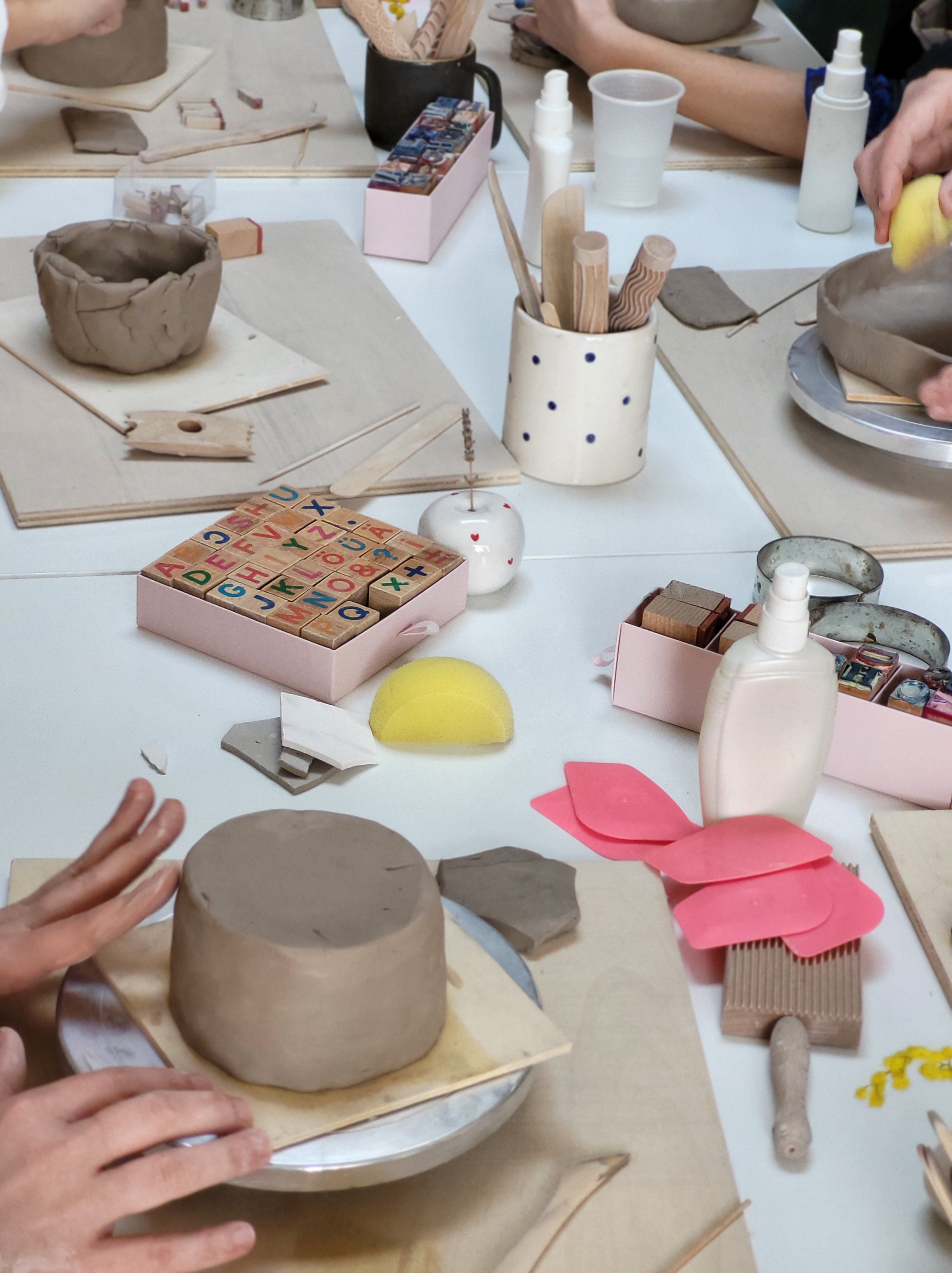 Brunch e ceramica con Anseo